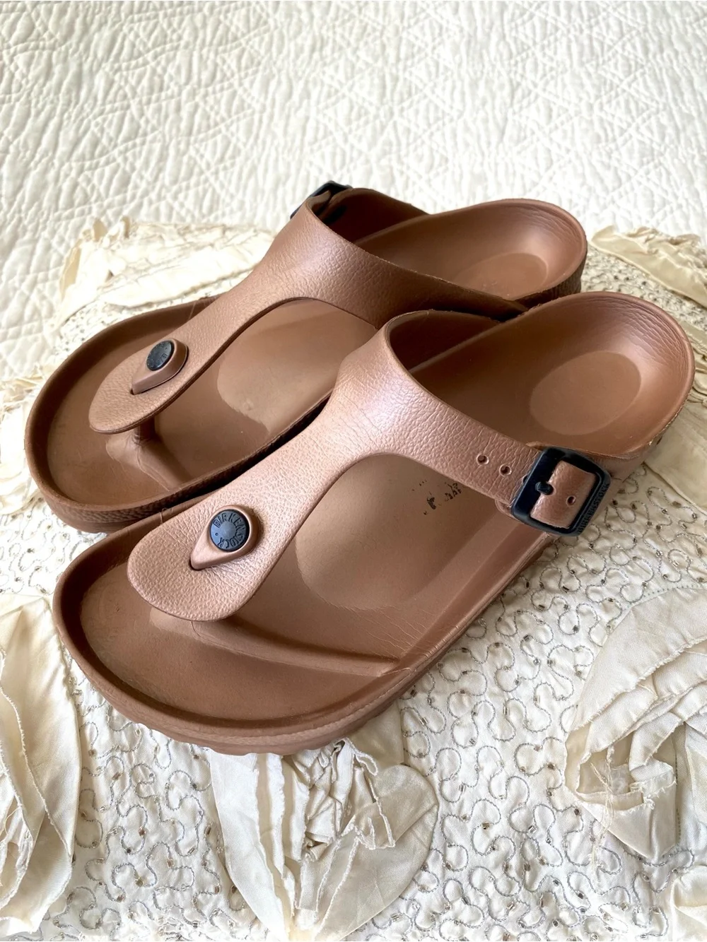 Birkenstock Gizeh EVA Sandals Bronze Gold Metallic Vibe Thong Sandal EU38 - Picture 14 of 16